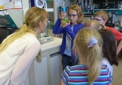 <p><strong>Guided MPI tours for Children</strong></p>
<p>Our scientists show our labs and hidden places in the MPI.</p>
