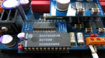 Philips SAA7220P/B digital filter