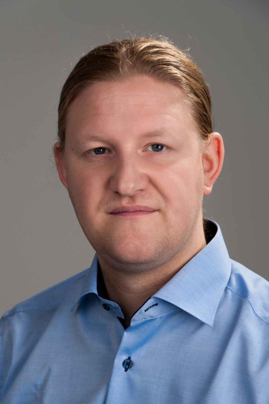 Dr. Matthias Voigt, alumnus of the Max Planck Institute for Dynamcis of Complex Technical Systems Magdeburg, has been awarded the Otto Hahn Medal for junior scientists of the Max Planck Society for outstanding scientific achievements.
