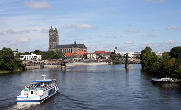 View of the City of Magdeburg with Magdeburg Cathedral, copyright MMKT GmbH Magdeburg