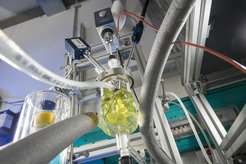 Versuchsanlage zur Kristallisation in der Fachgruppe Physikalisch-Chemische Grundlagen der Prozesstechnik am Max-Planck-Institut für Dynamik komplexer technischer Systeme Magdeburg
