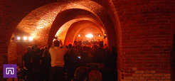 The upper vault of the Festung Mark offers an impressive ambience, here during a concert event.