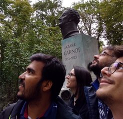The statue of Carnot was one of the first stops of the Scavenger Hunt