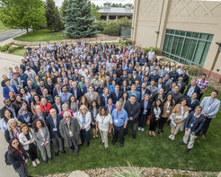 Die Teilnehmerinnen und Teilnehmer der 14. Internationalen Konferenz zu den „Fundamentals of Adsorption“ (Grundlagen der Adsorption) im Mai 2022 in Broomfield, Colorado.
