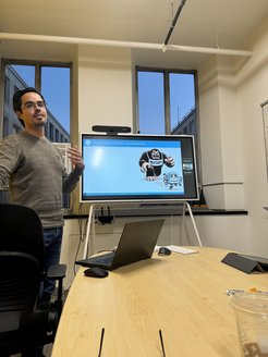 Edgar Iván Sánchez Medina in the office of the Gomes group